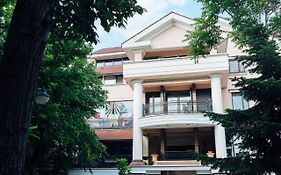 Francesca Residence